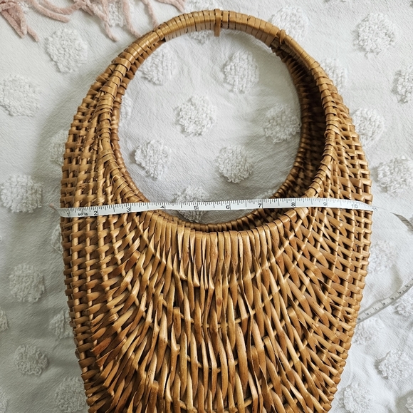 Gondola basket 1960's French Harvest basket Wicker Vintage - Picture 7 of 7